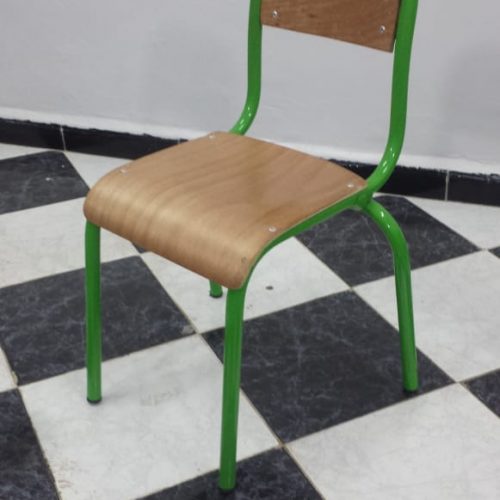 Annonce: Chaise scolaire semi métallique