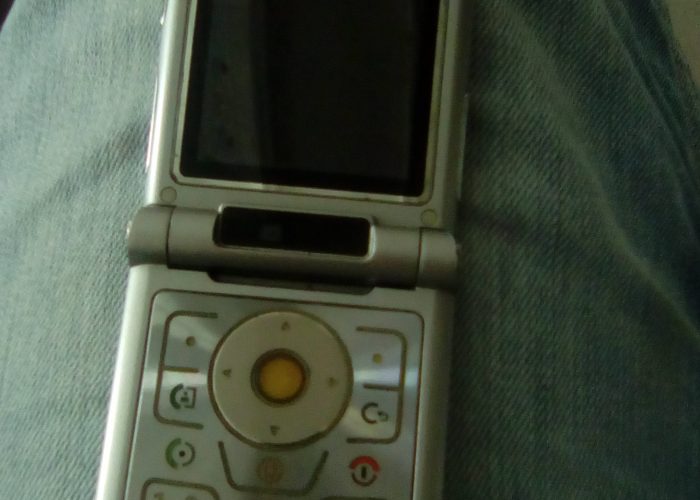 Image annonce: Motorola v3 كارط ميموار