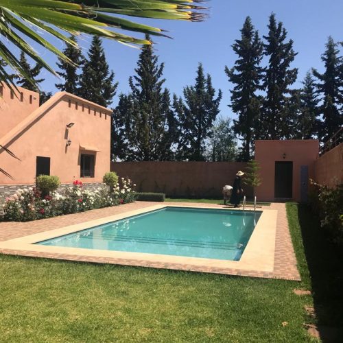 Annonce: Belle Villa à vendre route de L Ourika Km30