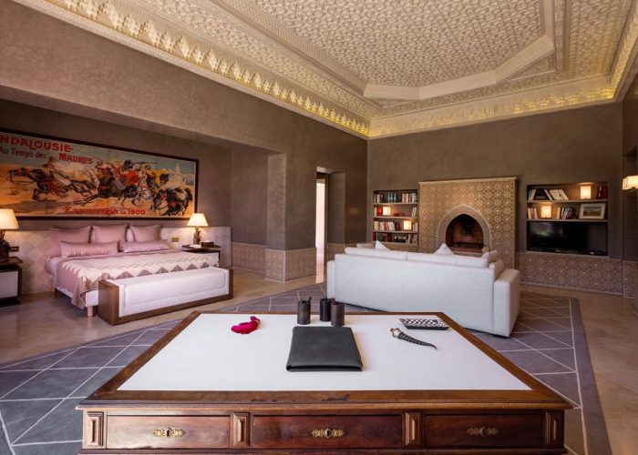 Image annonce: Un beau Palais à vendre sur un terrain de 45 000 m² (4,5 H) dont une Villa bati sur 7000m²