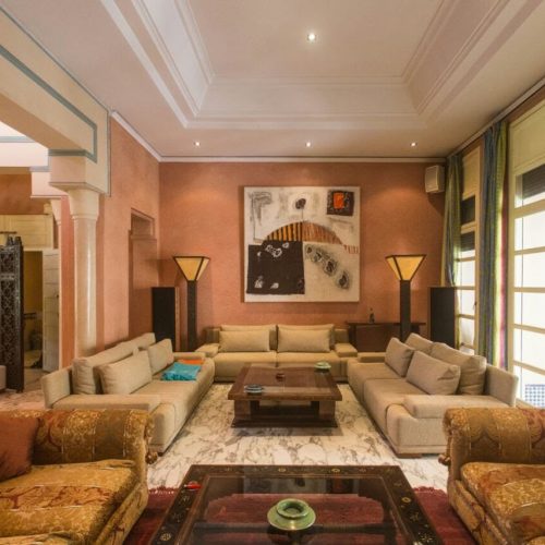 Annonce: Villa de charme à vendre sur 10000m2