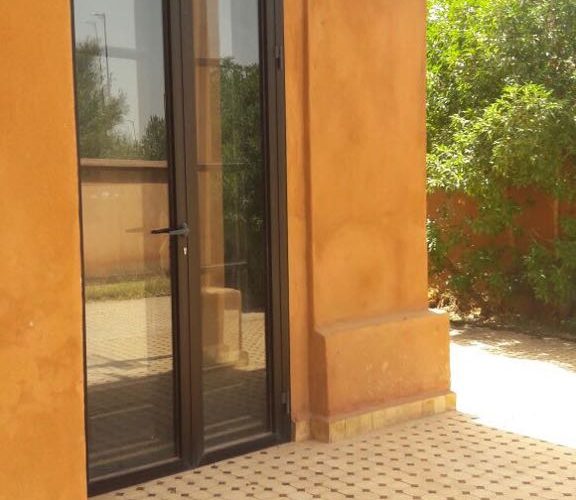 Image annonce: Villa à vendre dans une résidence sécurisée route de Casablanca