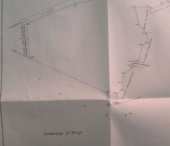 Image annonce: En bas  2,7 hectares  Bab atlass pres de palais charbakh
