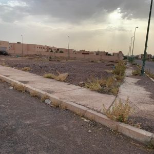 Annonce Je mets un lots de 680 m2 de 3 façades dans targa