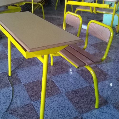 Annonce: mobilier scolaire