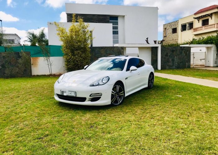 Image annonce: Porshe panamera 2012 importée neuve