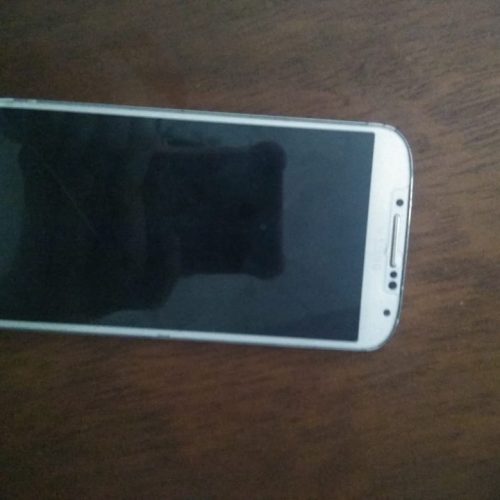 Annonce: Téléphone à vendre