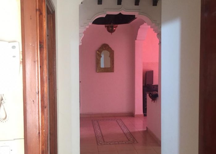 Image annonce: Appartement bien placé dans 1, boulevard au quartier izdihar