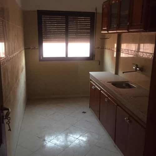 Annonce: appartement garçonnière haute standing avec parking privé bon plan bien fini Al izdihar