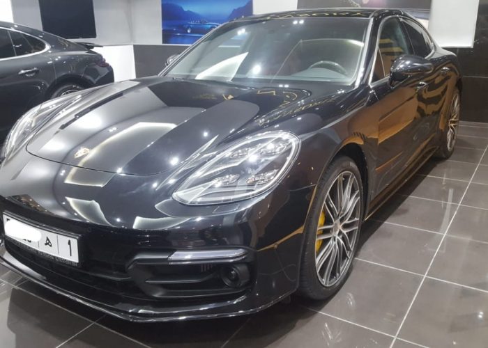 Image annonce: Porsche panamera Turbo full options Essence