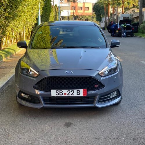 Annonce: Ford Focus ST full options Essence