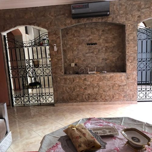 Annonce: Location d un semi cave d une villa pour longue durée