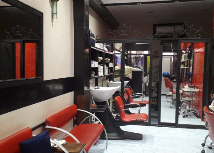 Image annonce: à vendre Magnifique Salon de coiffure et esthétique bien équipé à Massira 1