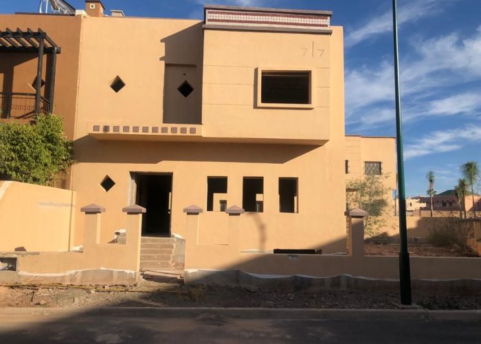 Image annonce: à vendre Magnifique Villa semi-finie 365m² à Targa