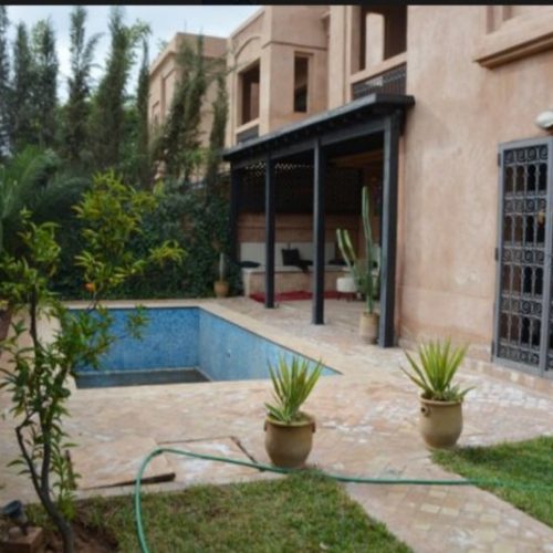 Annonce: à louer Magnifique villa meublé avec piscine à Targa