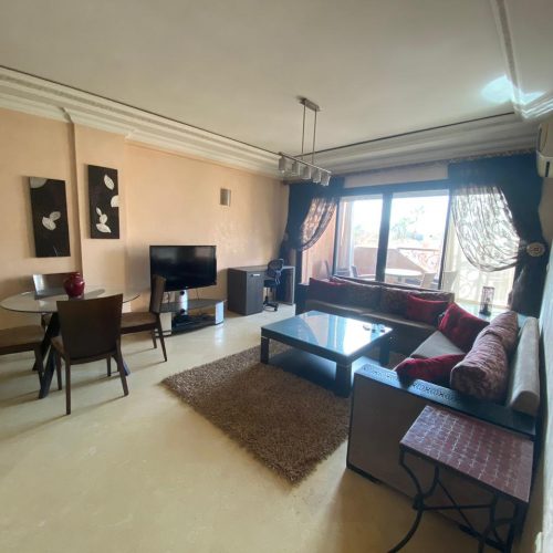 Annonce: Appartement moderne à la location en plein centre pour longue durée