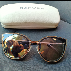 Annonce Lunette solaire pour femme carven original