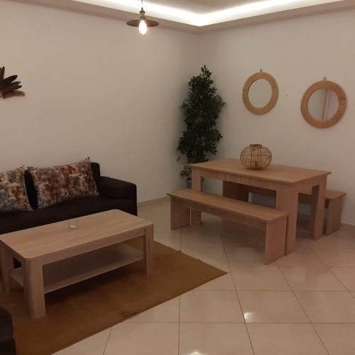 Annonce: à louer Magnifique Appartment meublé Quartier izdihar pour longue durée