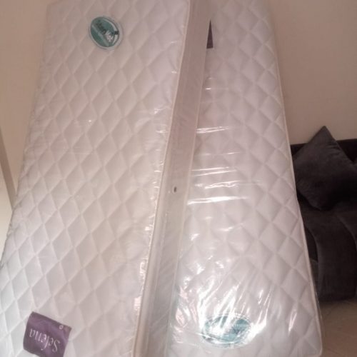 Annonce: 2 Nouveau Matelas et 1 Lit superposé