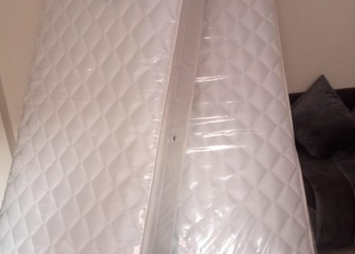 Image annonce: 2 Nouveau Matelas et 1 Lit superposé