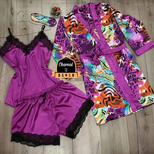 Annonce: Pyjamas demi carre
