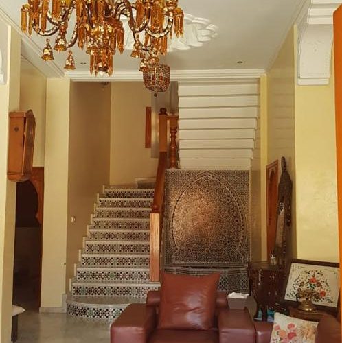 Annonce: Villa à vendre TARGA 260 m2 RDC + étage 5 chambres
