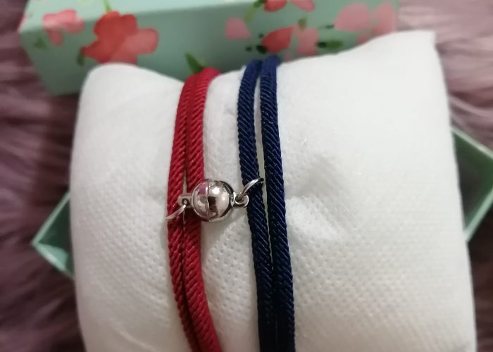 Image annonce: Bracelets d’amitié magnétique