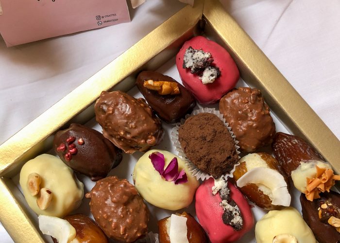 Image annonce: Dattes fourrés et enrobées de chocolat