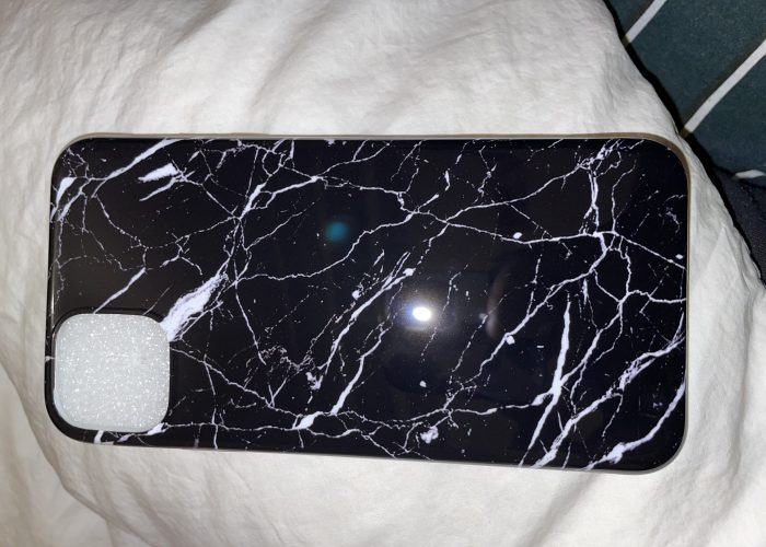 Image annonce: Pochettes iphone