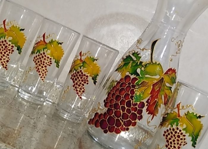 Image annonce: مجموعة ست كؤوس مع كوب كبير للعصير برسمة العنب مرسومة يدويا جودة ممتازة
