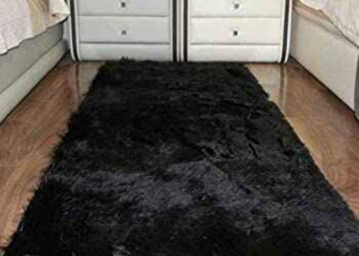 Image annonce: Tapis fourrure