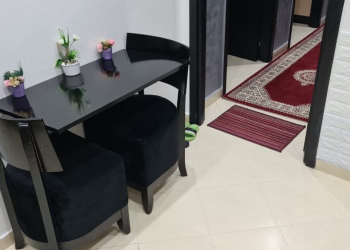 Image annonce: بمناسبة شهر رمضان المبارك جبنا لك طاولة متعددة الاستعمالات قابلة للطي لربح المساحة
