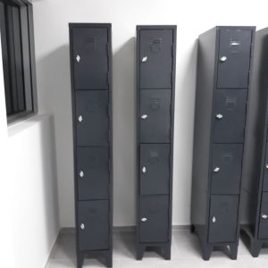 Annonce vestiaire métallique