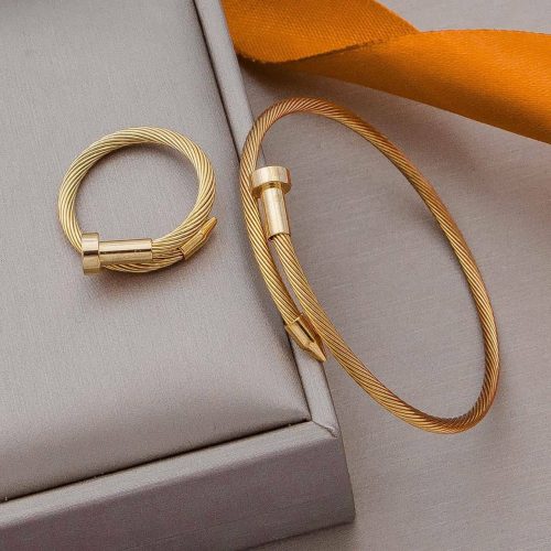 Annonce: Ensemble de Bracelet bague en Acier Inoxydable avec une qualité premium et une mention aut