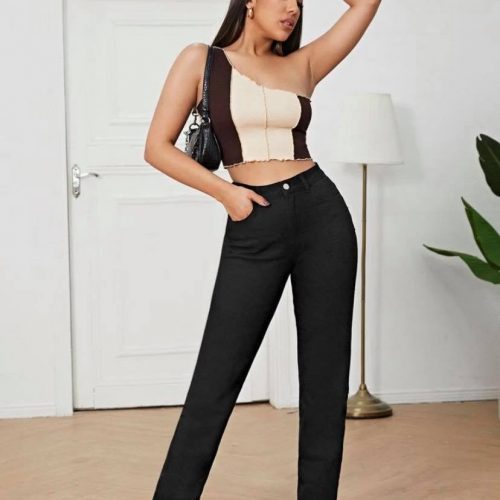 Annonce: Pantalon droit unicolore