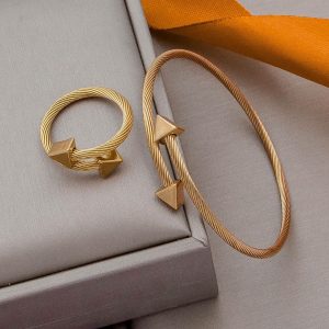 Annonce Bijoux et accessoires pour femmes