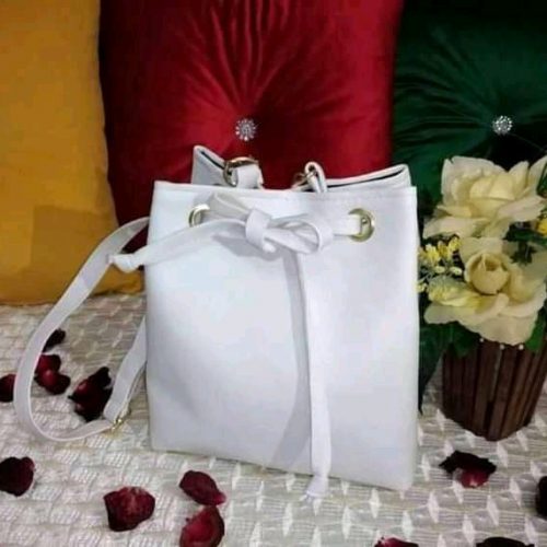 Annonce: صاكادو أنيق بثمن منااسب