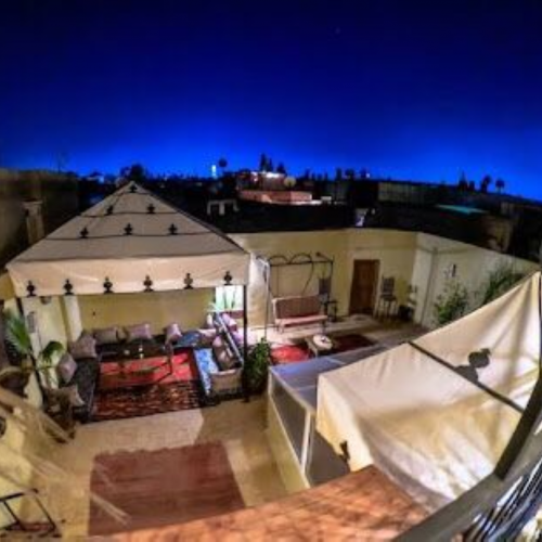 Annonce: à vendre Magnifique Riad meublé 100 m² à bab doukalla