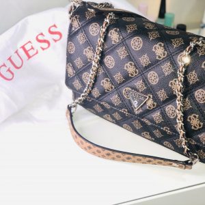 Annonce Sacs guess et armani originaux