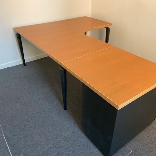Annonce: Bureau Angle 240x160cm Samas caisson 3 tiroirs