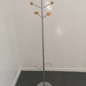 Annonce Porte manteau 6 patères gris aluminium pro bureau avec support porte parapluie