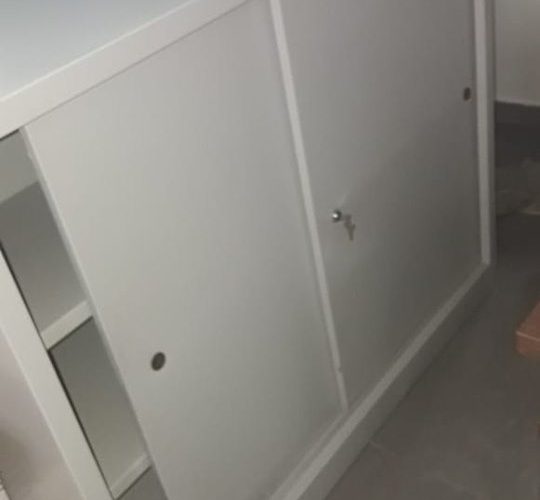 Image annonce: Armoire métallique .