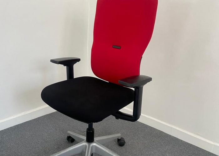 Image annonce: Chaise à roulette Steelcase lets’b 2