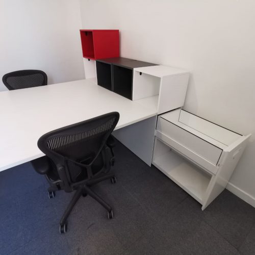 Annonce: Bureau bench Knoll blanc avec case & caisson intégré