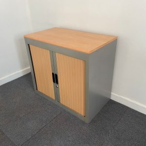 Annonce Armoire basse Steelcase bi-color finition bois