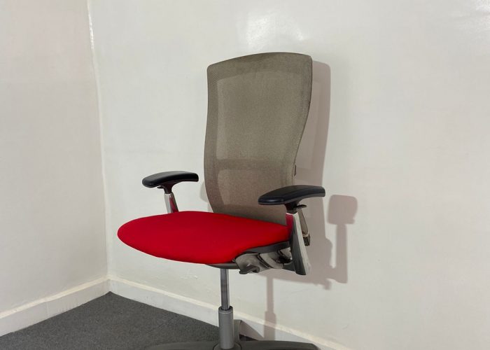 Image annonce: Fauteuil de bureau direction knoll Life résille