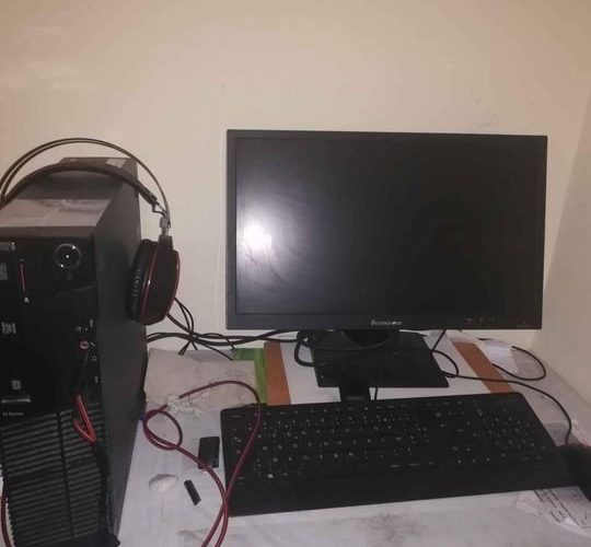 Image annonce: Lenovo Thinkcenter M92p Core i5