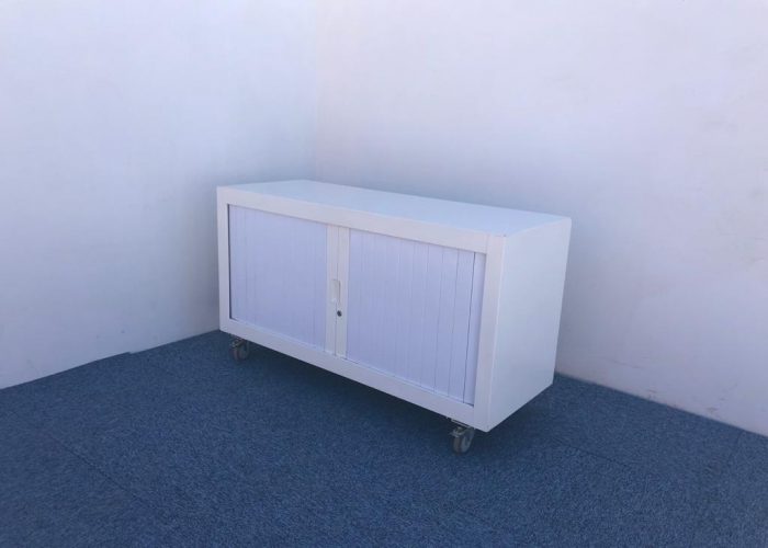 Image annonce: Armoire blanche sur roulette à rideaux & tiroir 120cm
