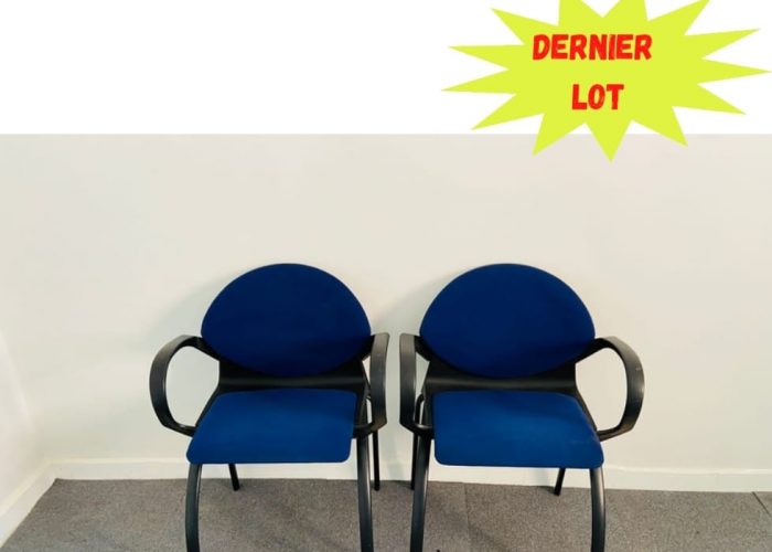 Image annonce: Chaise visiteur Steelcase Strafor bleu