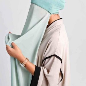 Annonce Chale crepe avec bonnet